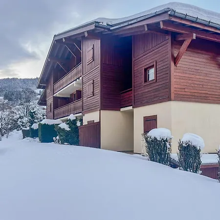 Nuxe Apartmán *
